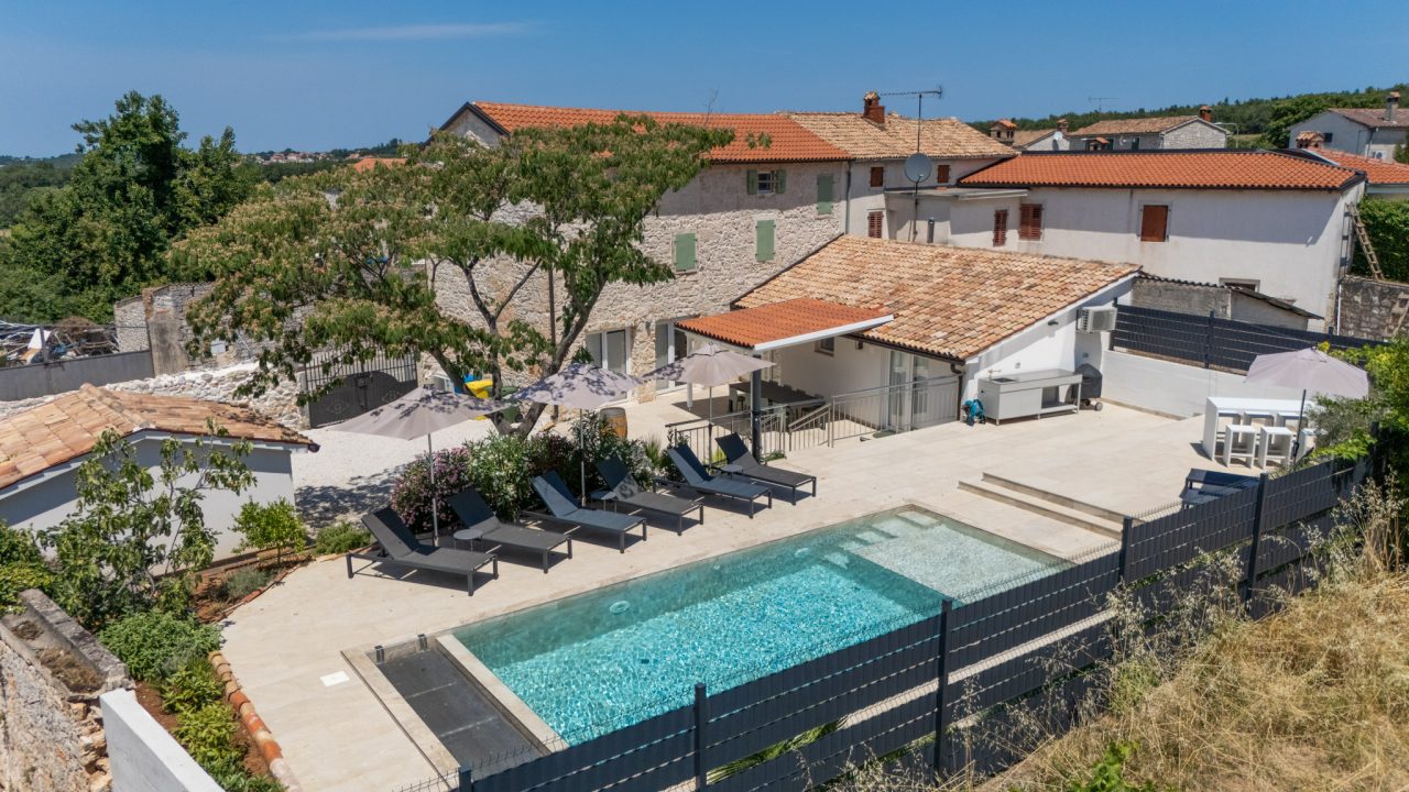 Villa Verde Visnjan in Istria near Poreč, vacation home for 8 persons